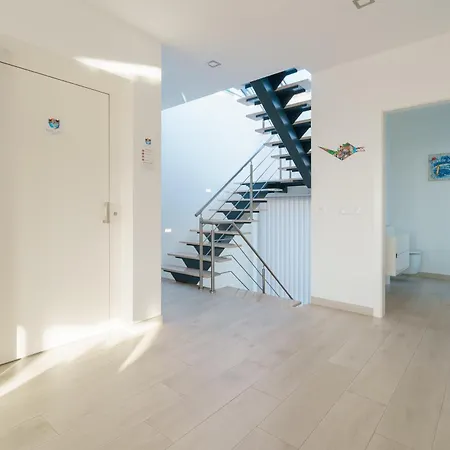 Villa Eden Villa, With Jacuzzi&ocean View *