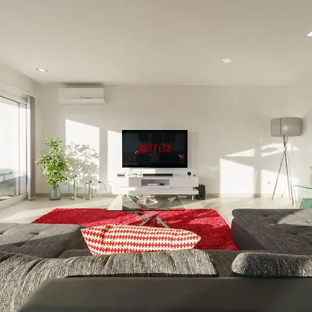 Eden Villa, With Jacuzzi&ocean View *