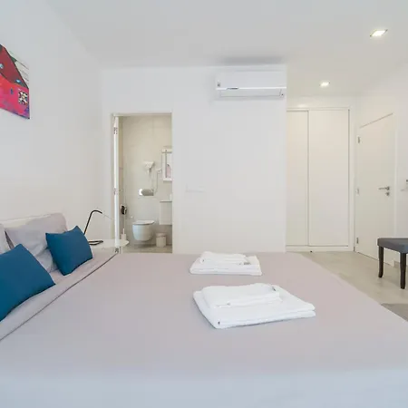 Eden Villa, With Jacuzzi&ocean View * Ribamar (Lourinha)