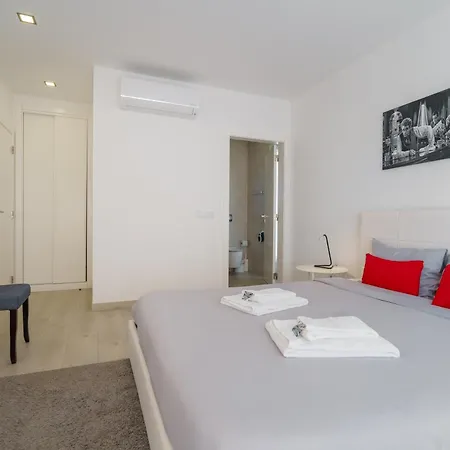 Eden Villa, With Jacuzzi&ocean View