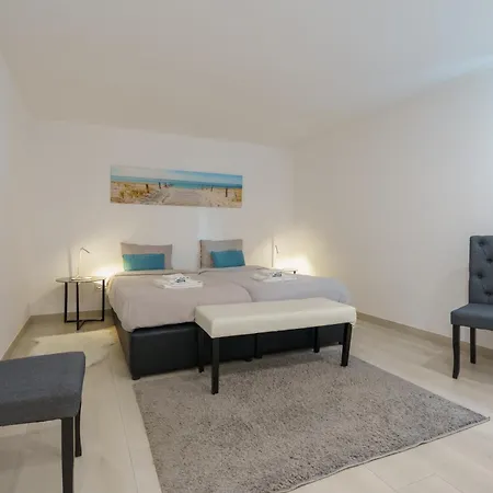 빌라 Eden Villa, With Jacuzzi And Ocean View