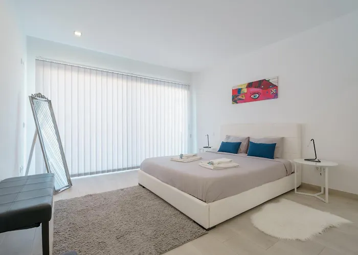 Eden Villa, With Jacuzzi And Ocean View فيلة