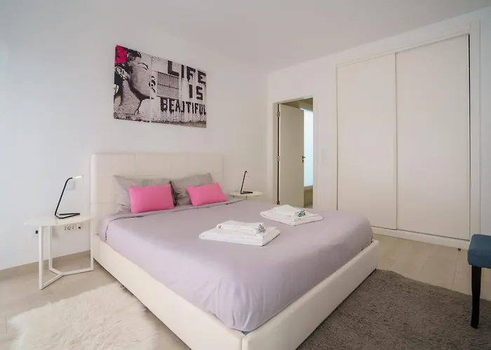 Eden Villa, With Jacuzzi And Ocean View فيلة Ribamar (Lourinha)