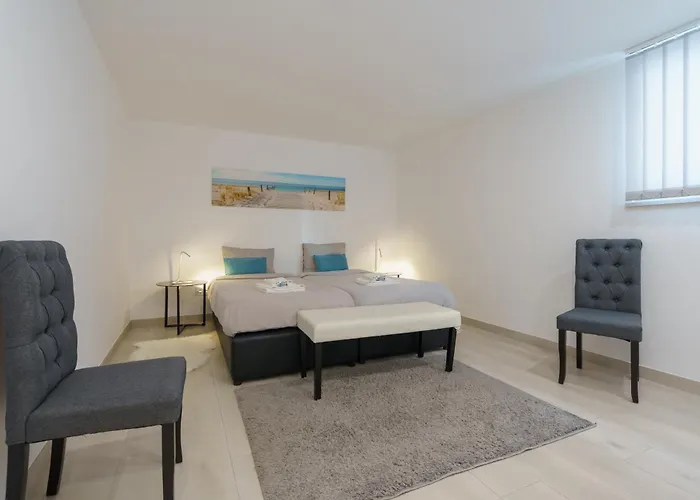 فيلة Eden Villa, With Jacuzzi And Ocean View